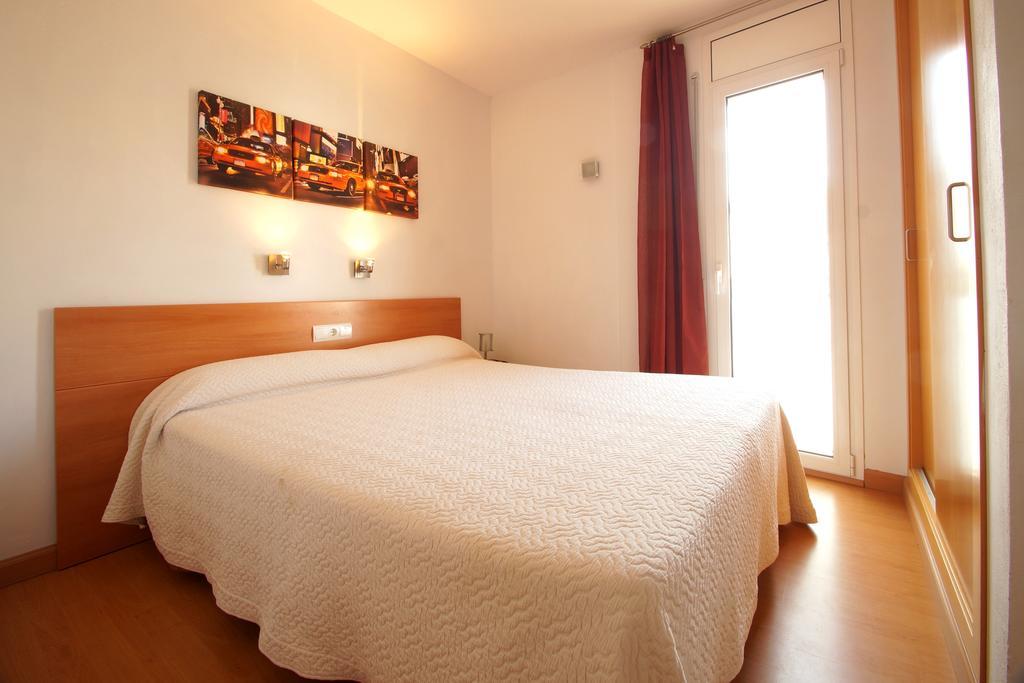 Aparthotel Arenal Палс Екстериор снимка